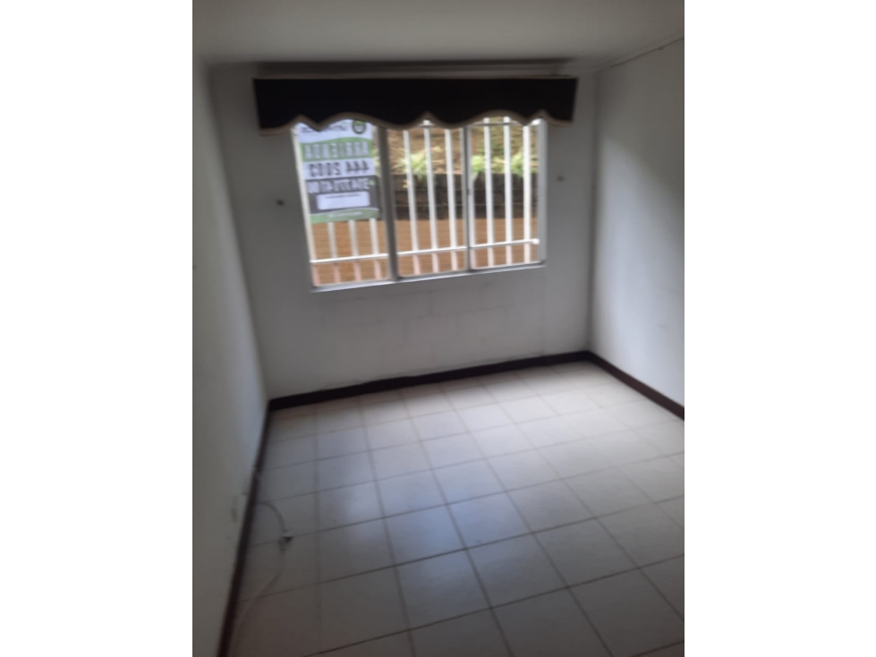 Apartamento a la Venta en Urbanización - Robledo, Medellín — foto 2