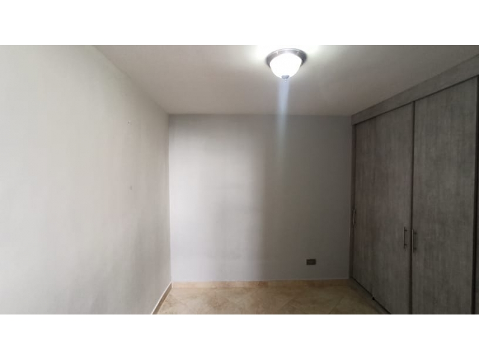 Apartamento en Urbanización Sector Robledo - Medellín — foto 3