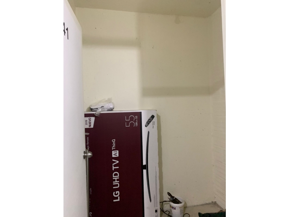 Apartamento a la Venta en Urbanización - Sector El Salado, Envigado — foto 4