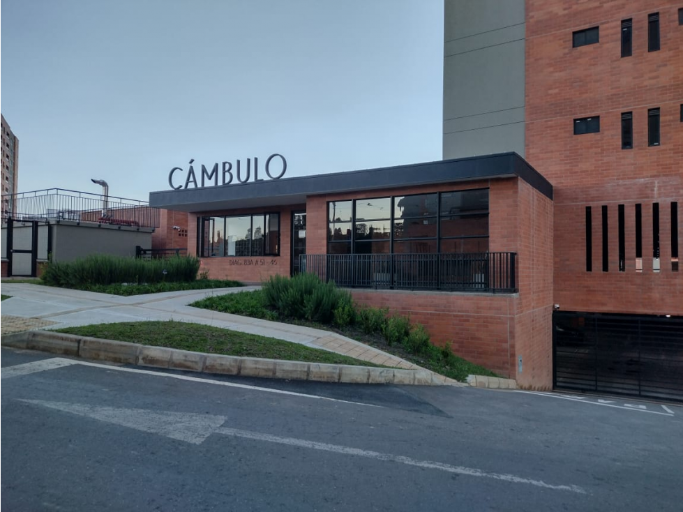 Apartamento a la venta en urbanización Cambulo - Rionegro — foto 4
