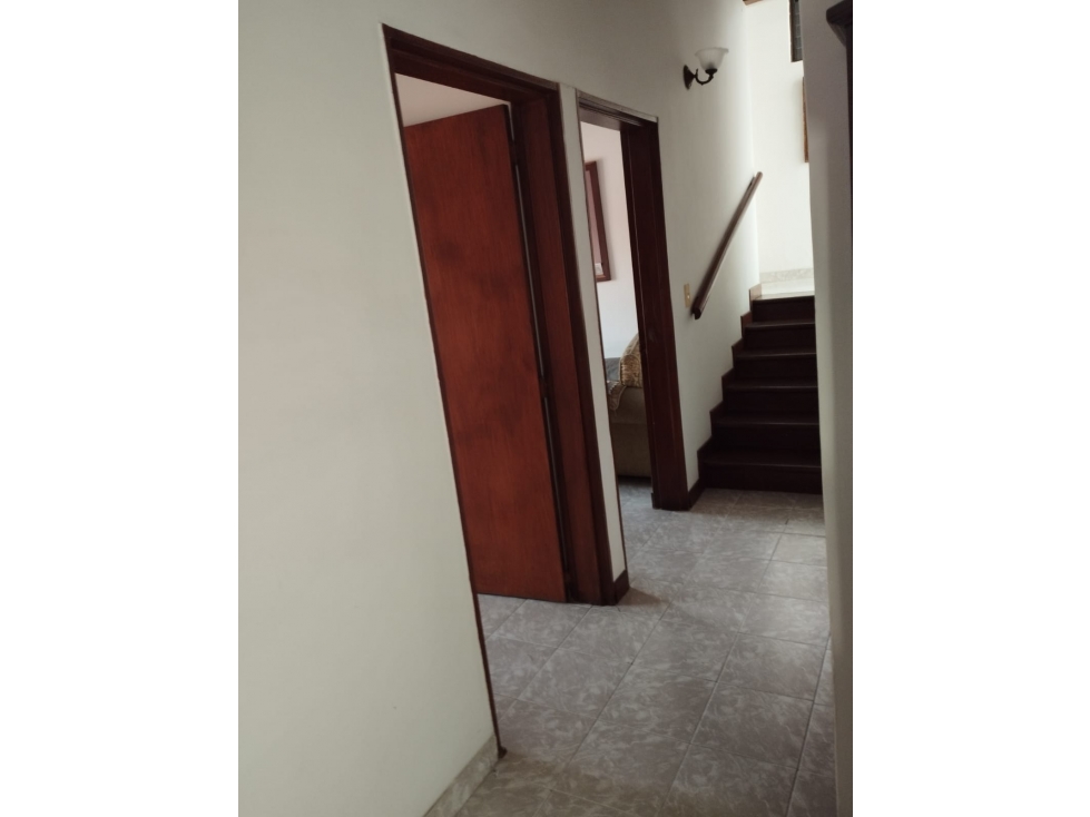 Casa Cerca a Iglesia San Marcos - Envigado — foto 6
