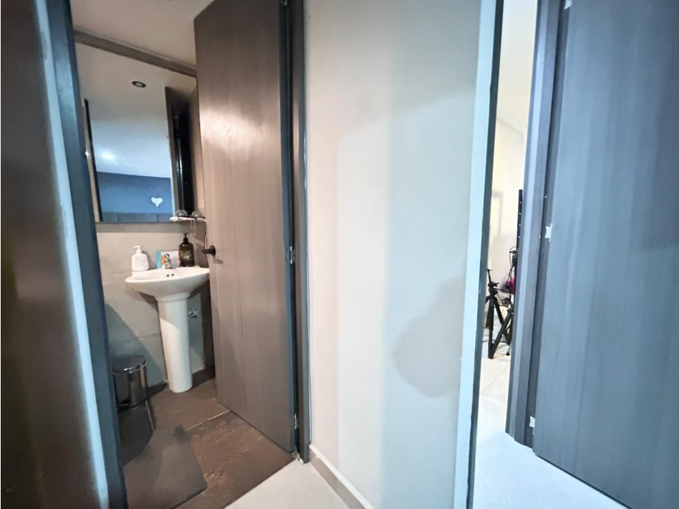 Apartamento a la Venta en Conjunto Residencial - La Estrella — foto 2
