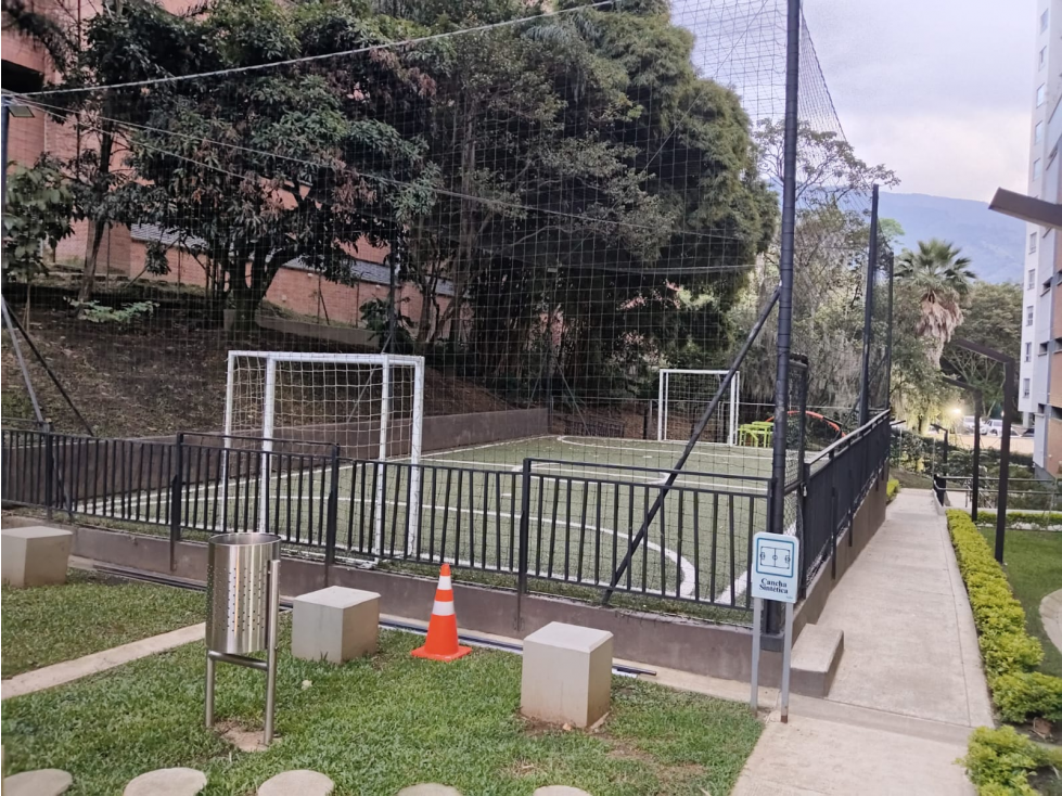 Apartamento a la venta en urbanización Sendero Fresco - Envigado — foto 6