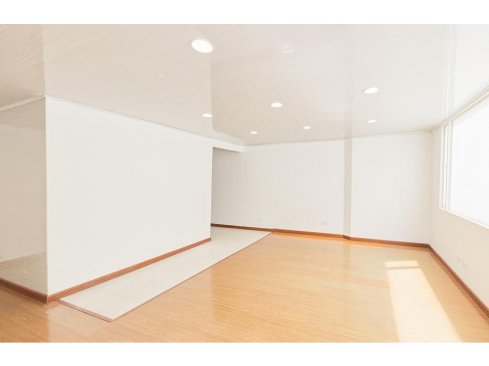 VENDO O ARRIENDO CONSULTORIO u OFICINA EN EL CHICO — foto 2
