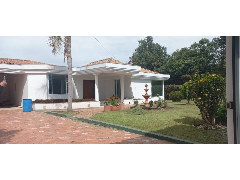 VENDO O ARRIENDO CASA EN CHIA LOTE DE 1.000 METROS