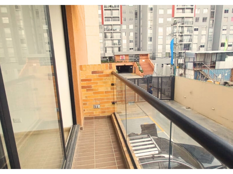 ARRIENDO O VENDO APARTAMENTO EN TORRES DE GUAYACAN SAN CIPRIANO — foto 2