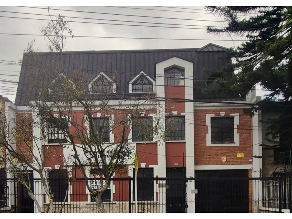 VENDO O ARRIENDO CASA EN TEUSAQUILLO