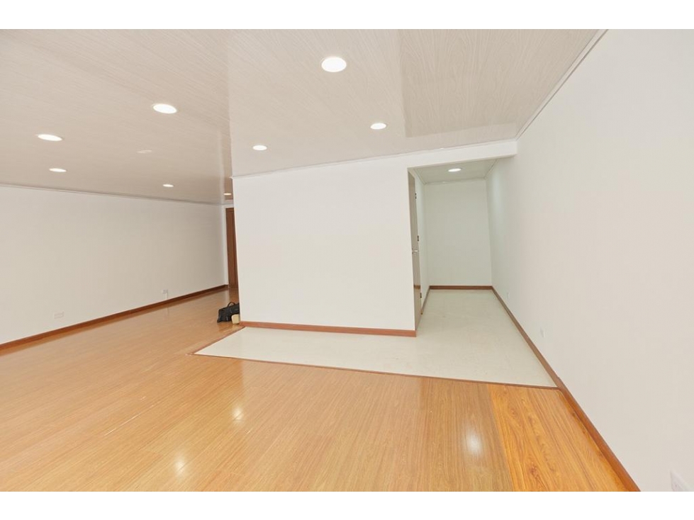 VENDO O ARRIENDO CONSULTORIO u OFICINA EN EL CHICO — foto 3