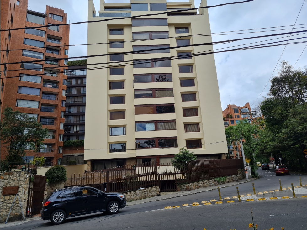 VENDO APARTAMENTO ROSALES PH CON TERRAZAS