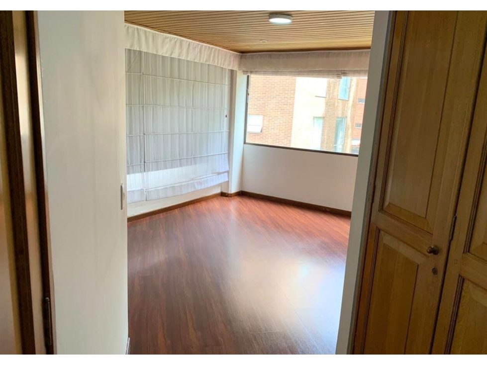 VENDO APARTAMENTO CON LINDA VISTA EN EL CHICÓ — foto 4