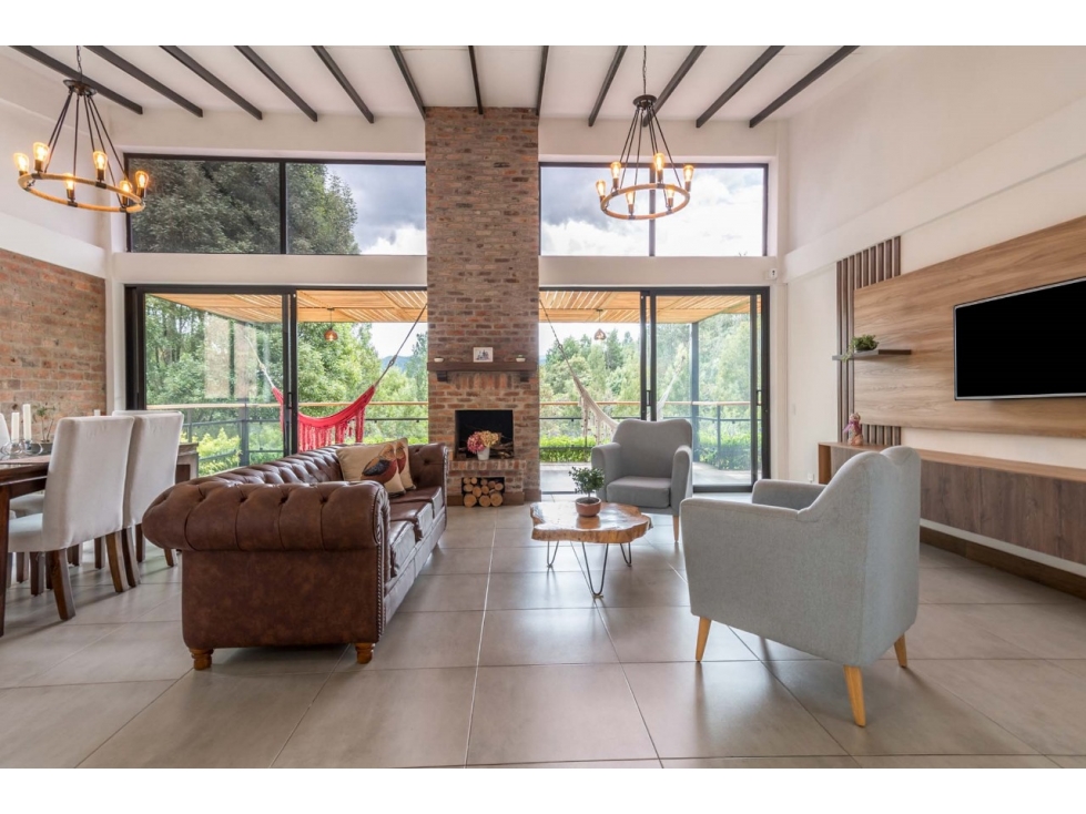 VENDO CASA FINCA EN EL RETIRO - ORIENTE ANTIOQUEÑO