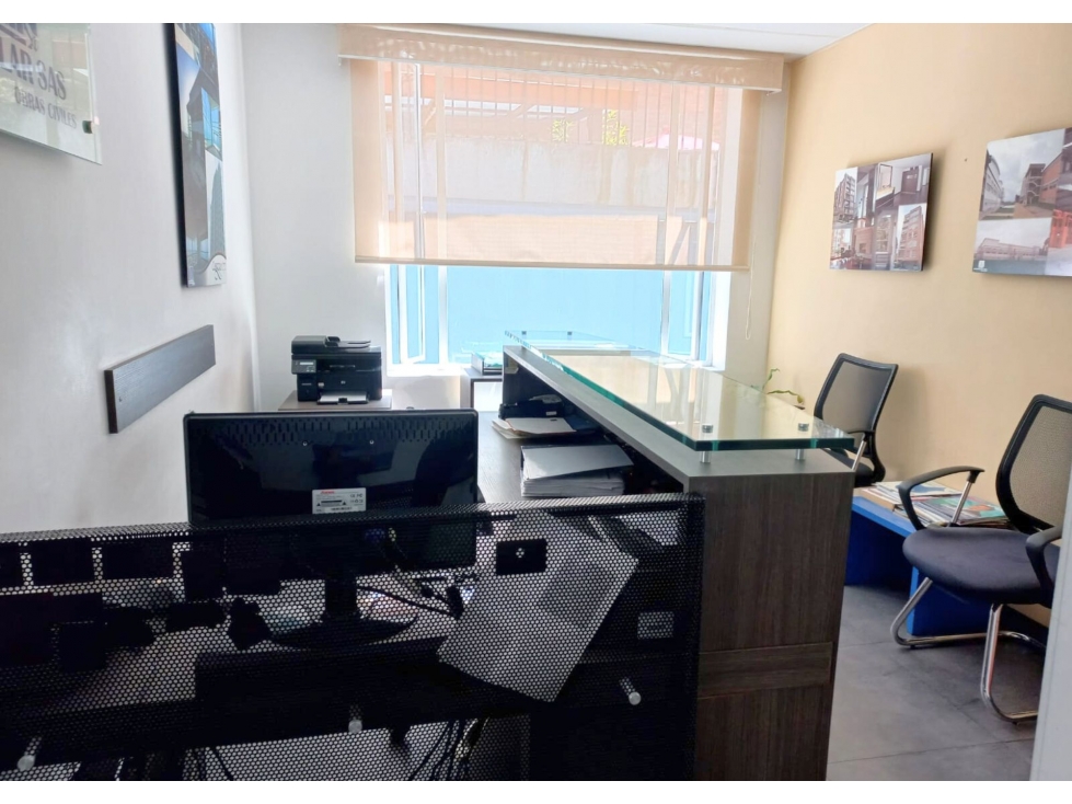 ARRIENDO O VENDO OFICINA REMODELADA EN SANTA BÁRBARA