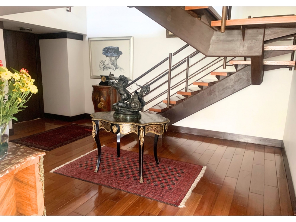 VENDO AMPLIO APARTAMENTO REMODELADO EN BOSQUE MEDINA — foto 6