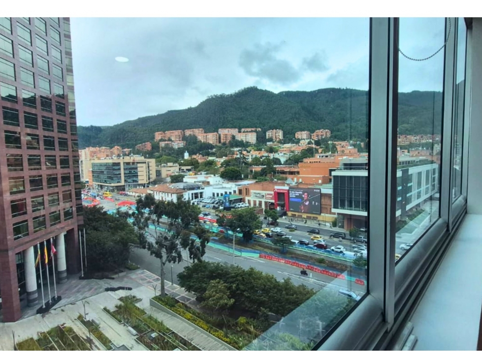 ARRIENDO OFICINA EN LA TORRE SAMSUNG