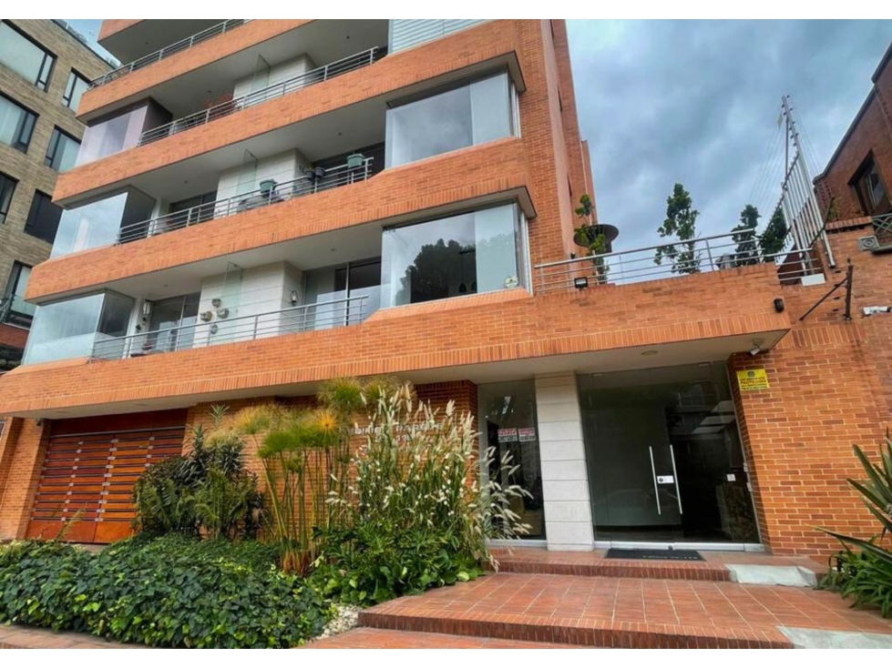 ARRIENDO APARTAMENTO EN SANTA BARBARA MAGNIFICA UBICACIÓN
