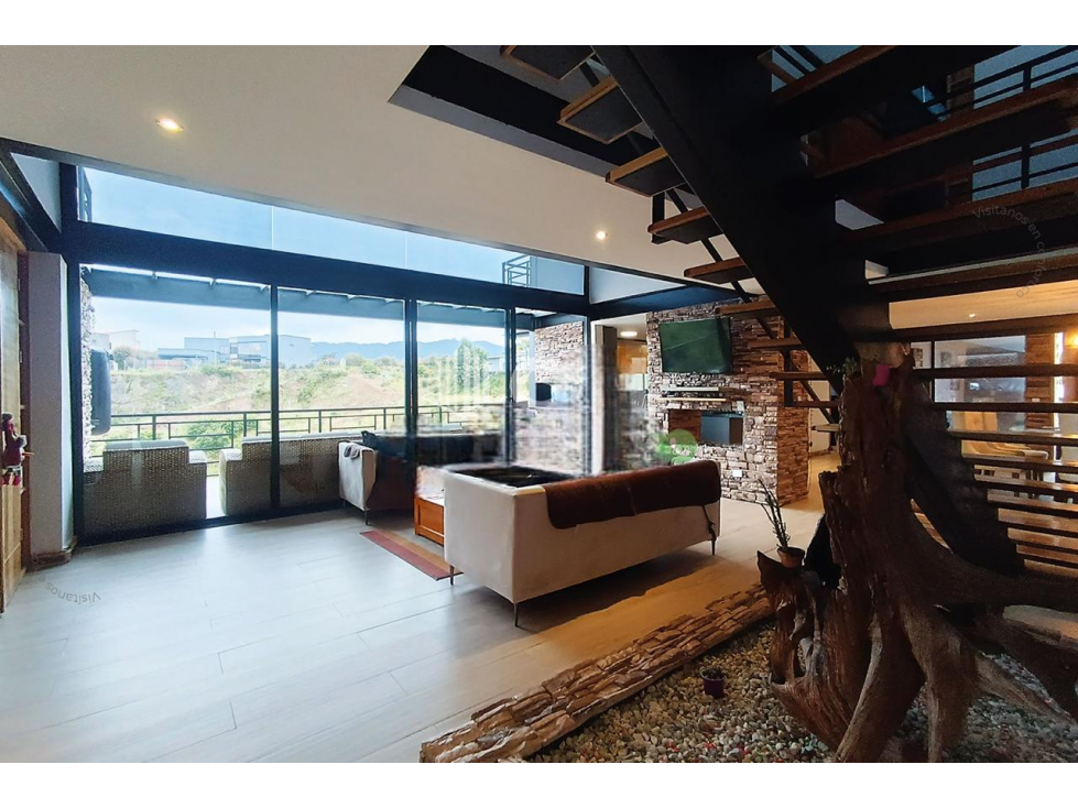 Hermosa casa en Loma del Escobero Alto (*) — foto 3