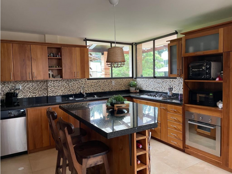 Linda casa en Escobero Parte Alta (*) — foto 6