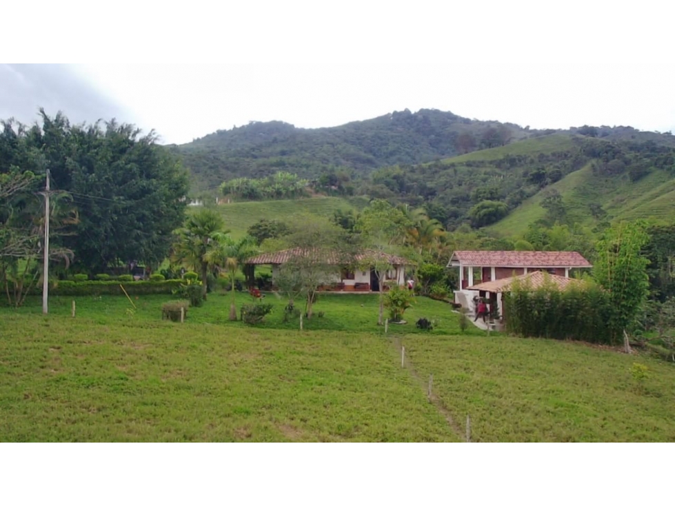 Venta de Finca en Guadalajara de Buga Valle La Maria - 2