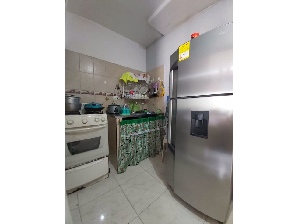 Casa Esquinera - Tres Pisos - Santa Mónica Popular - Cali — foto 5
