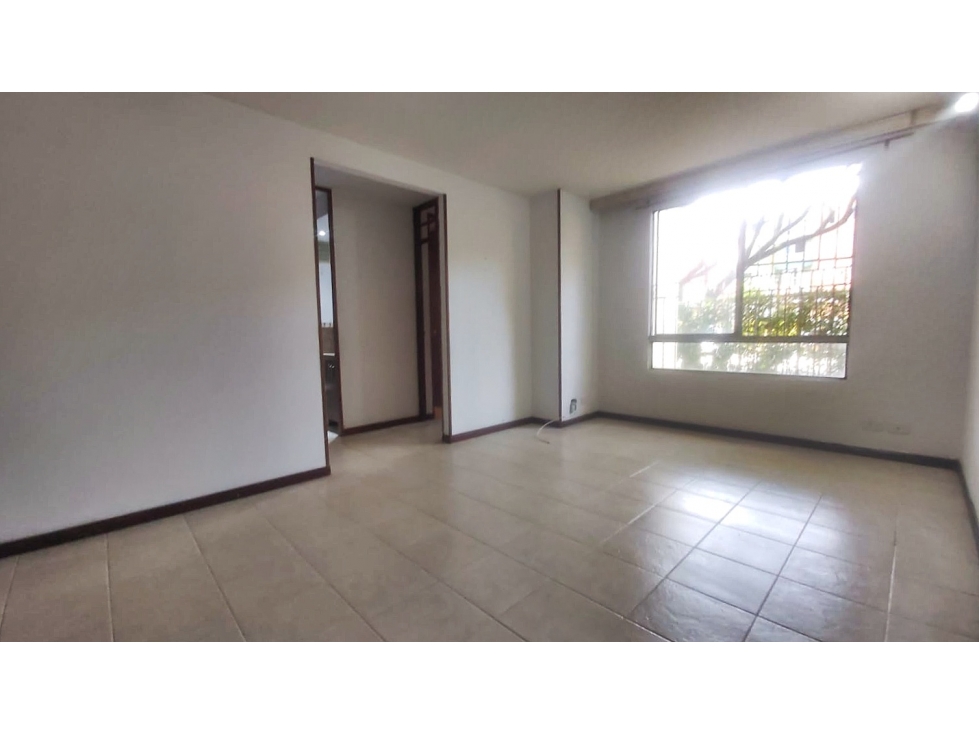 Apartamento en venta - Cali Alto - Piso 1 - Valle del Lili - Cali — foto 2