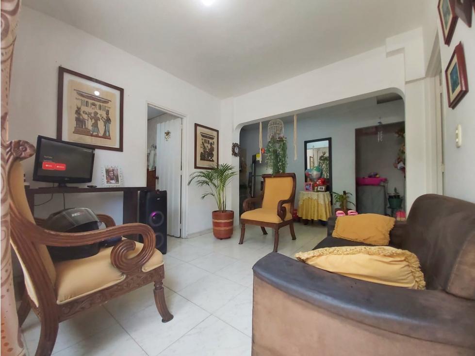 Casa Esquinera - Tres Pisos - Santa Mónica Popular - Cali — foto 3