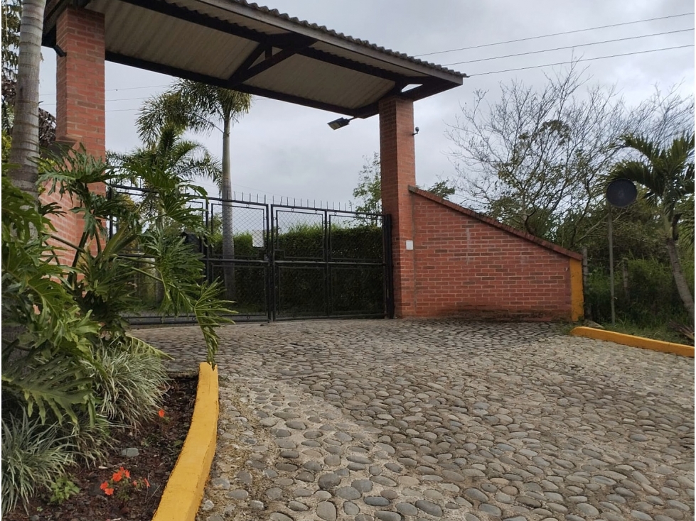Casa Campestre - Finca en Venta - El Carmen - Km 30