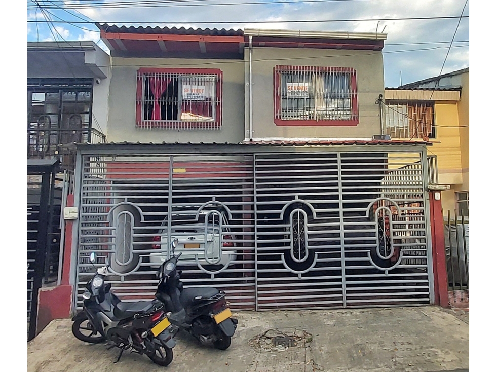 Casa en venta - multifamiliar - dos pisos - Melendez - Cali - Sur