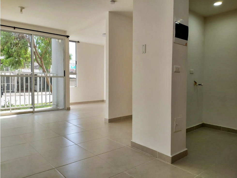 Apartamento en venta - Conjunto Lazio - Piso 1 - Cali — foto 2