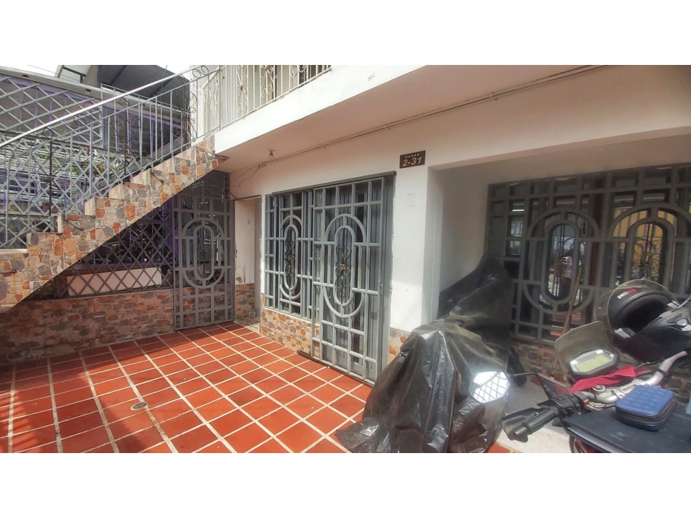 Casa multifamiliar en venta - Yumbo - Barrio San Fernando - Norte - 2