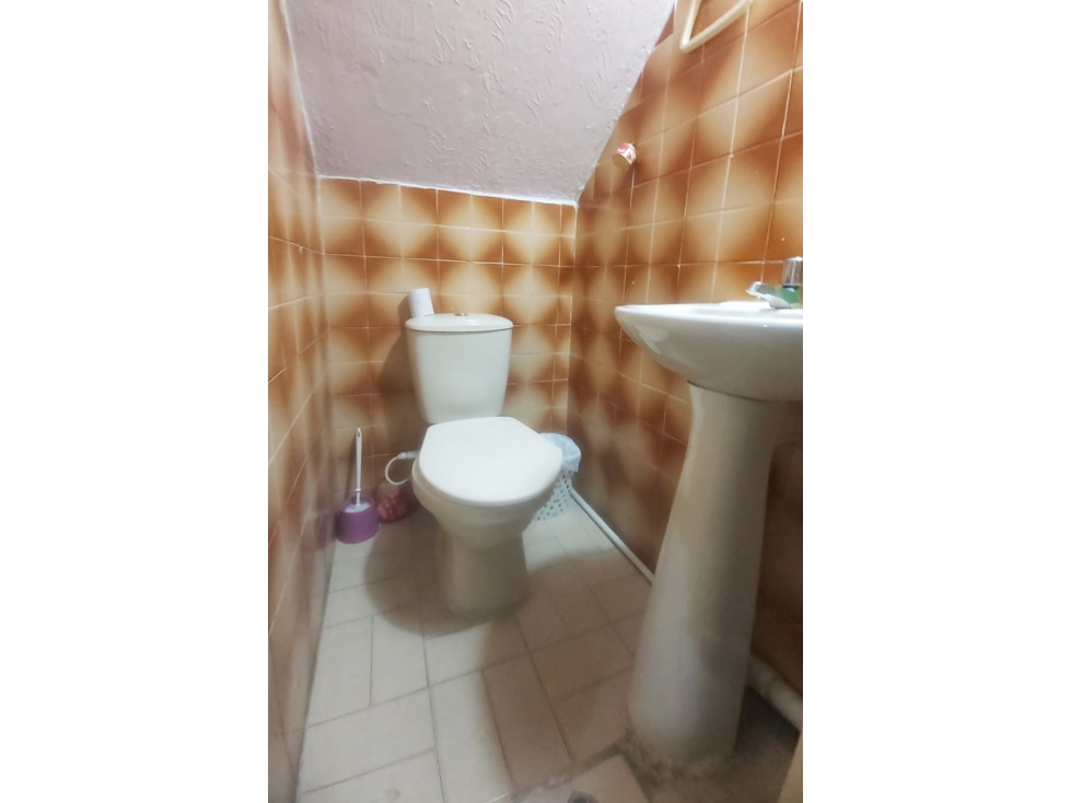 Casa multifamiliar en venta - Yumbo - Barrio Bolivar - Norte - 6