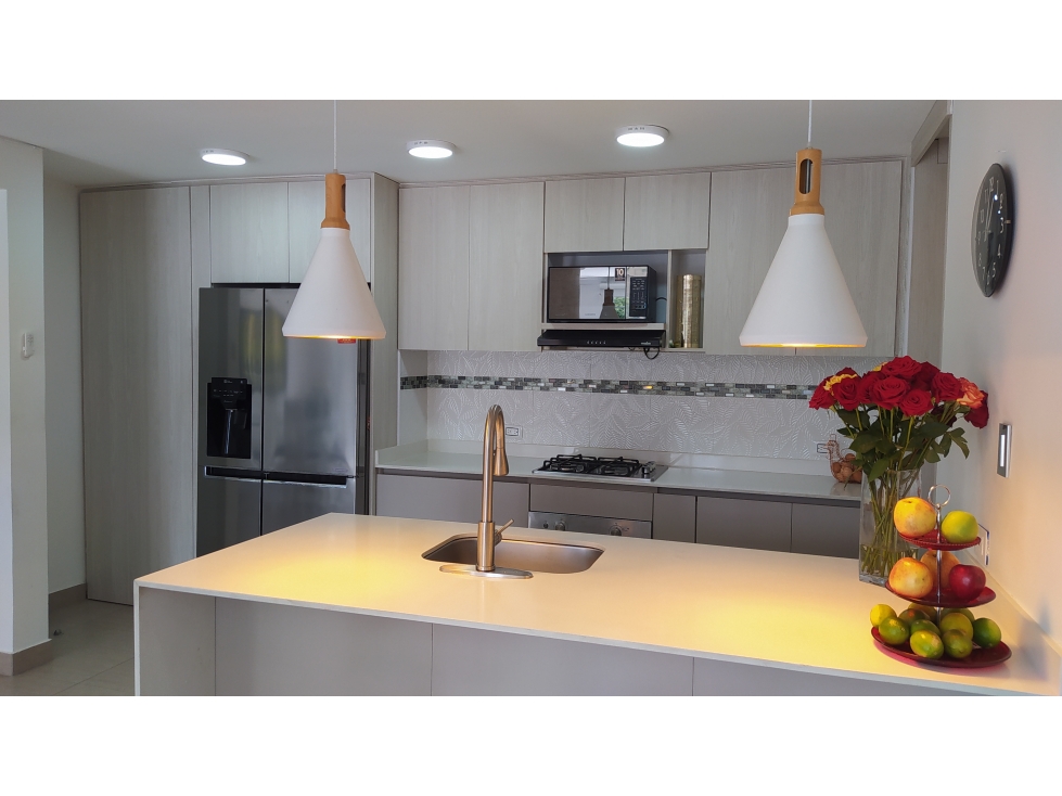 Hermoso Apartamento en Venta Pereira, Barrio los Alpes - Colombia - 3