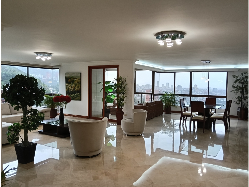Exclusivo Apartamento de 350m² en Cristales Lujo y Confort — foto 2