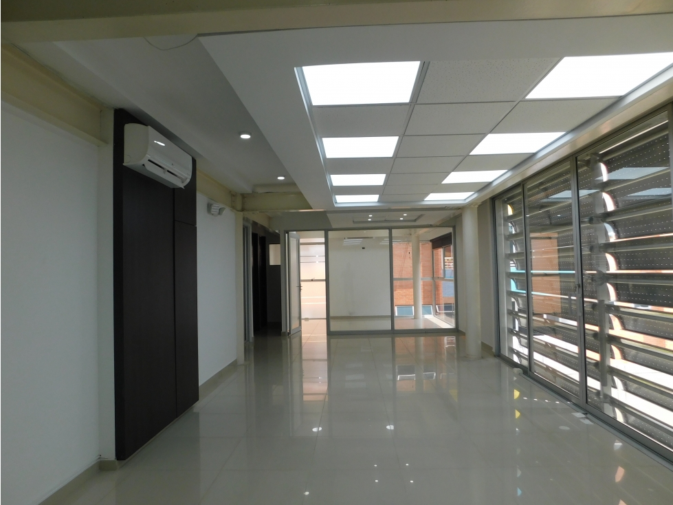 EDIFICIO DE OFICINAS EN VENTA UBICADO EN CIUDAD JARDIN - CALI - 6