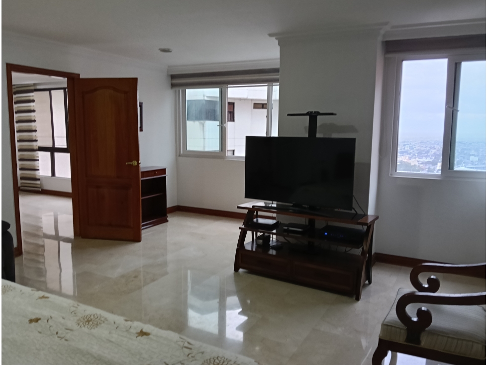 Exclusivo Apartamento de 350m² en Cristales Lujo y Confort — foto 3