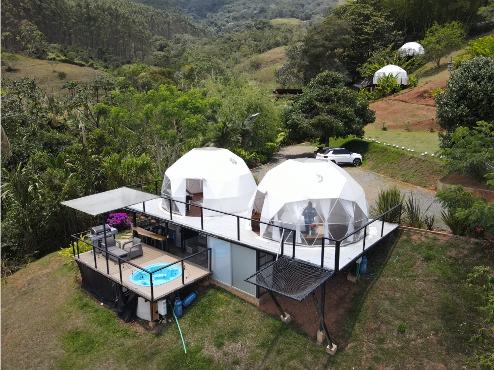 FINCA EN VENTA EN TOCOTA CON 4 GLAMPINGS CERCA A CALI - 1