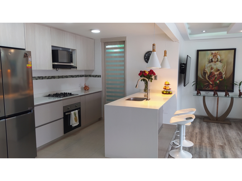Hermoso Apartamento en Venta Pereira, Barrio los Alpes - Colombia - 4