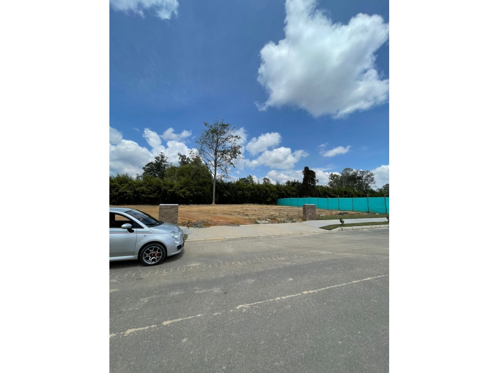 VENDO O PERMUTO ESTE HERMOSO LOTE UBICADO EN LLANO GRANDE EN UNIDAD R. — foto 3