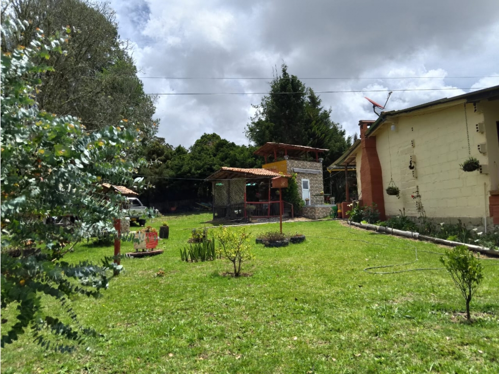 HERMOSA FINCA EN VENTA CERCANA CON EL PARQUE ARVI — foto 4