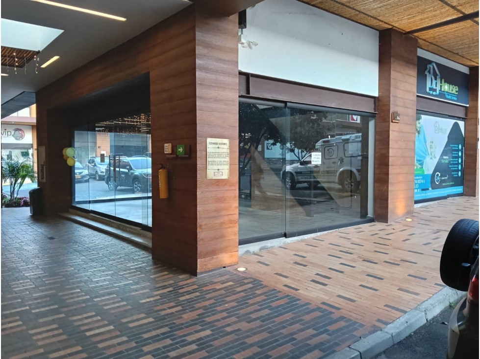 SE VENDEN LOCALES COMERCIALES EN CANTA RANA VIA LA CEJA RIONEGRO - 2