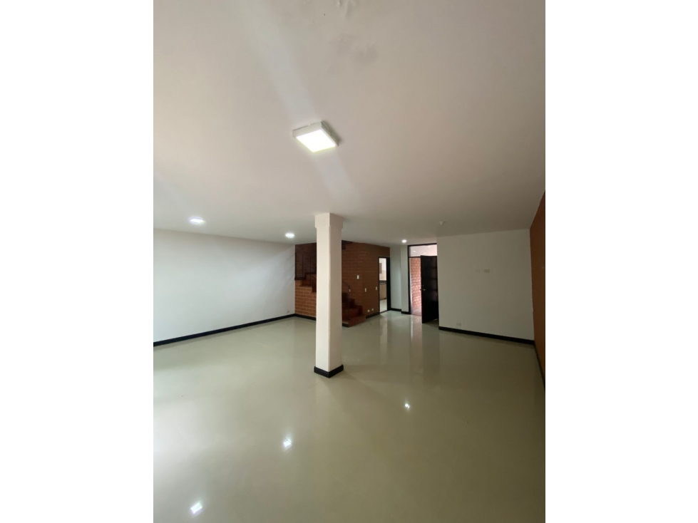 COMPRA ESTA HERMOSA CASA EN VENTA EN SURAMERICA MUY PRIVADA — foto 3