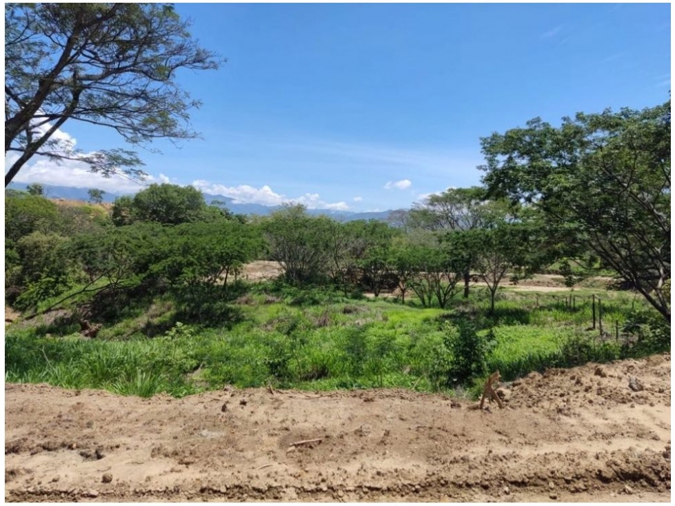 LOTE CON PRECIO DE OPORTUNIDAD EN HERMOSA PARCELACION - 4