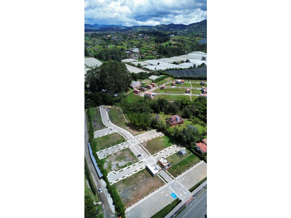 LOTE EN FAMILIY EL CARMEN DE VIBORAL — foto 5