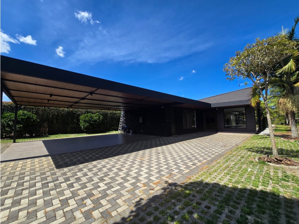 VENTA CASA CAMPESTRE EN RIONEGRO SECTOR LLANOGRANDE — foto 2