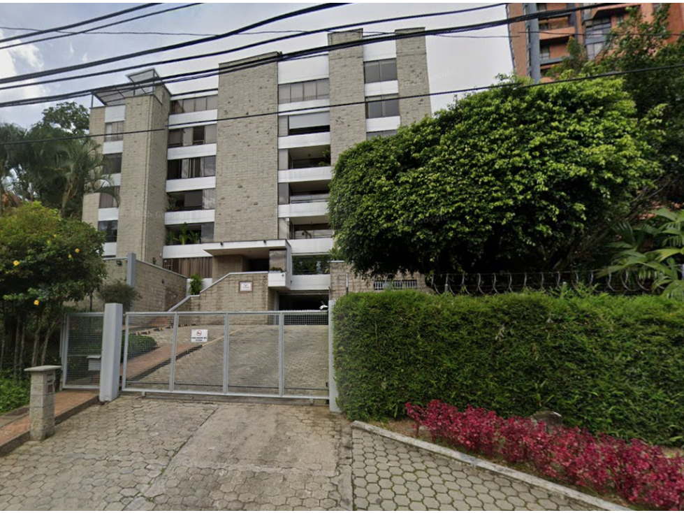 EN ARRIENDO APARTAMENTO SECTOR POBLADO LOS BALSOS