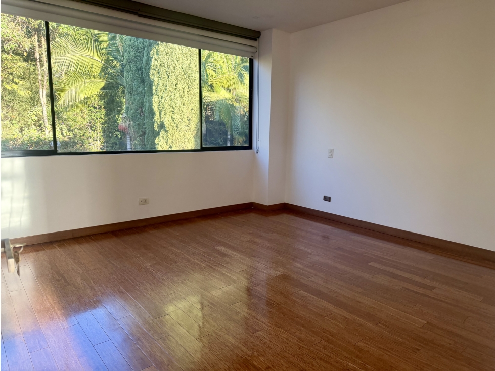 ALQUILO CASA EN ENVIGADO SECTOR LAS CALLEJAS — foto 6