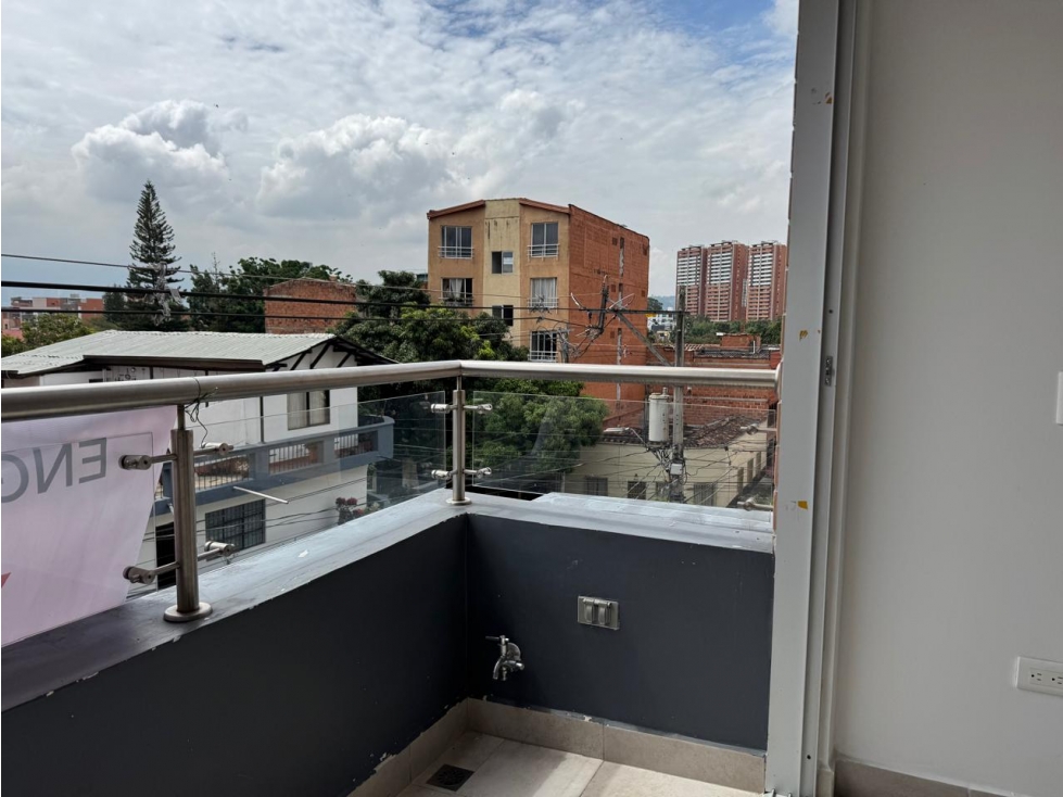 VENDO APARTAMENTO EN LAURELES SECTOR LA CASTELLANA — foto 4