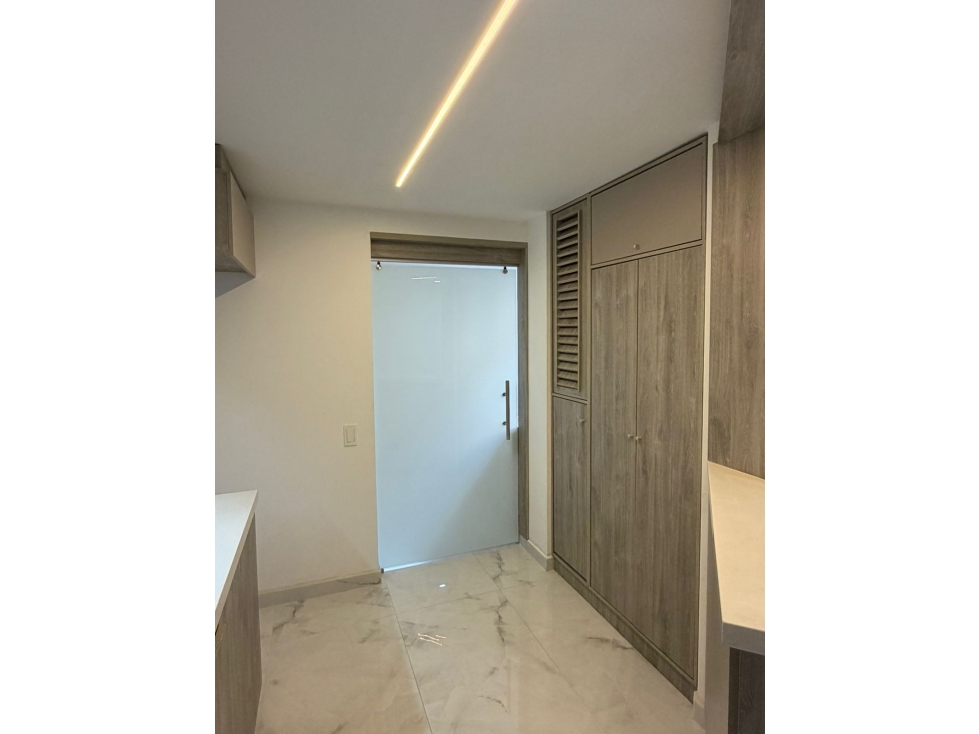 VENDO APARTAMENTO EN EL POBLADO SECTOR LOMA DEL INDIO — foto 6