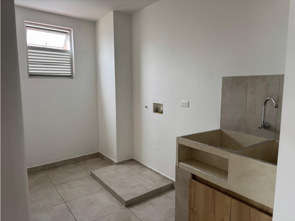 VENDO APARTAMENTO EN LAURELES SECTOR LA CASTELLANA — foto 6