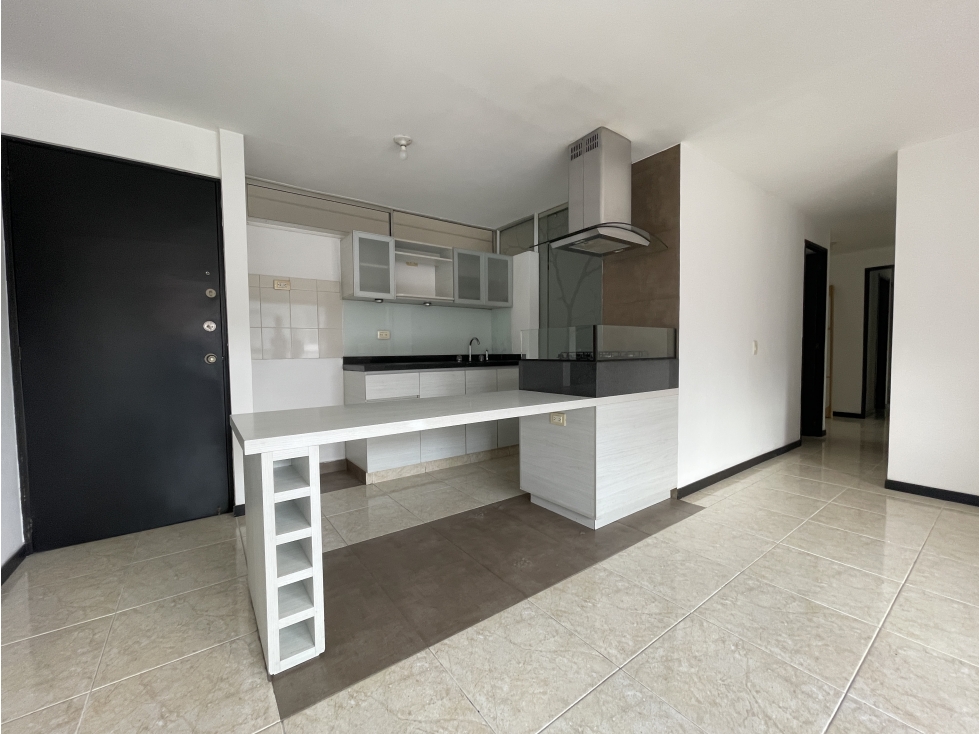 ALQUILER APARTAMENTO EN MEDELLÍN SECTOR LOMA DE LOS BERNAL — foto 3