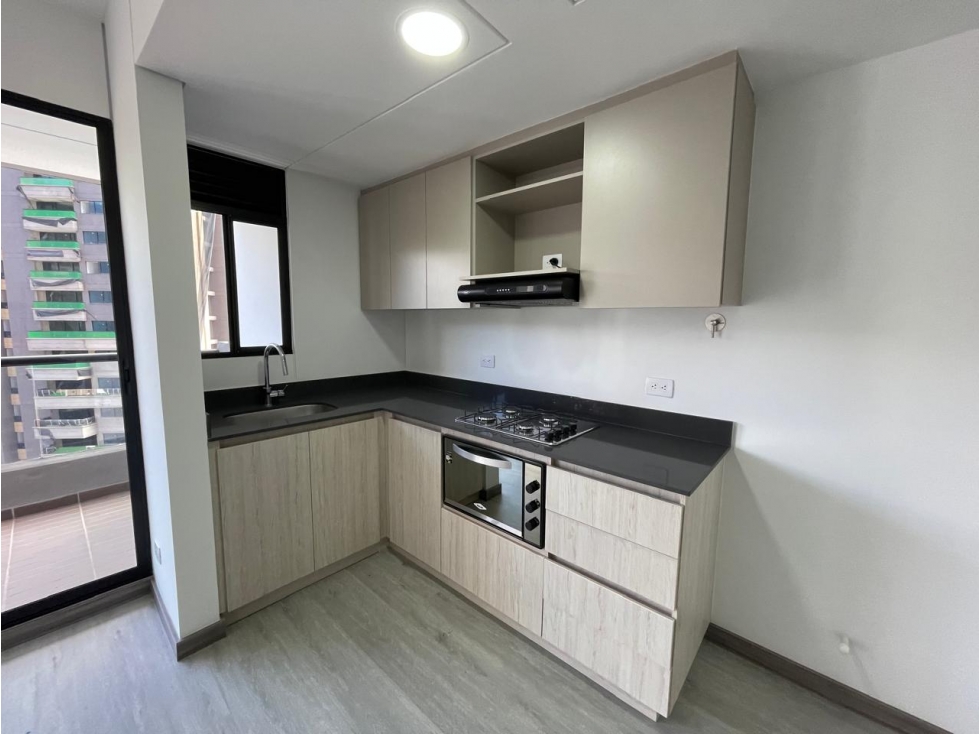 ARRIENDO APARTAMENTO SECTOR COUNTRY CLUB EN LAS PALMAS MEDELLIN — foto 2